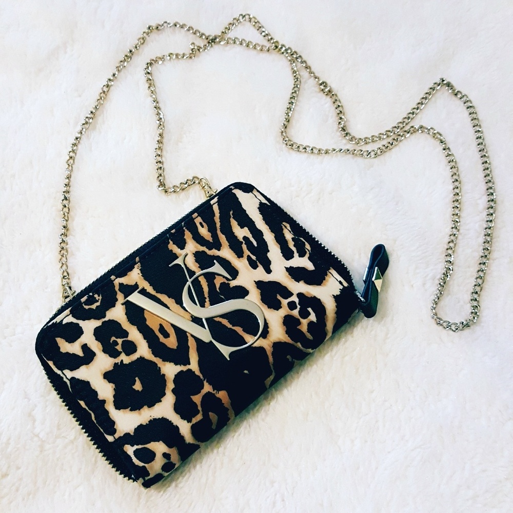 ❤Sold out!  Victoria's Secret Iphone 5 wallet purse